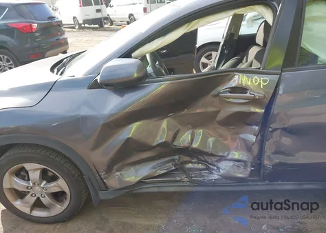 2017 Honda Hr-V Lx z USA, uszkodzony, nr VIN 3CZRU6H32HM702692